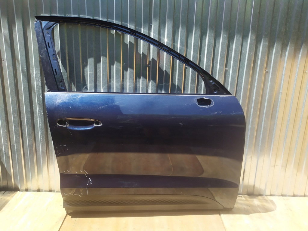 PORSCHE MACAN 95B drzwi przód przednie prawe 95B831312A