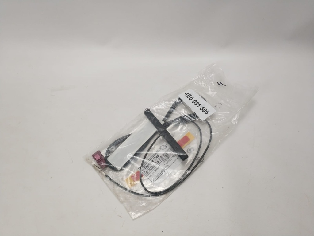 AUDI część serwisowa anteny - antena GSM 4E0051506