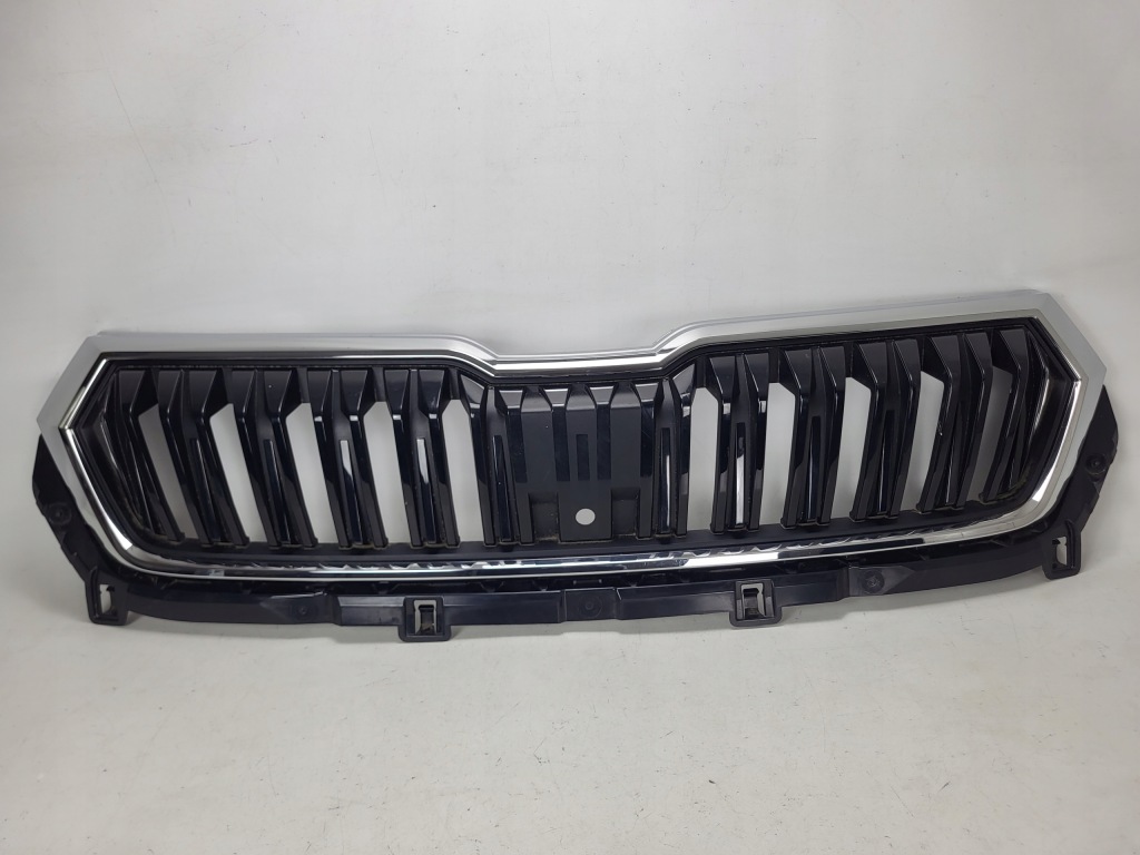 SKODA KAROQ LIFT 57A grill atrapa stelaż chrom POD KAMERĘ 57A853653G