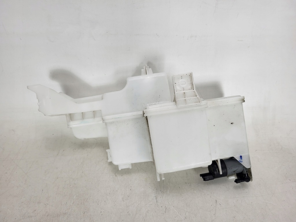NISSAN QASHQAI J12 III zbiornik zbiorniczek spryskiwaczy+pompka 289106UA0A