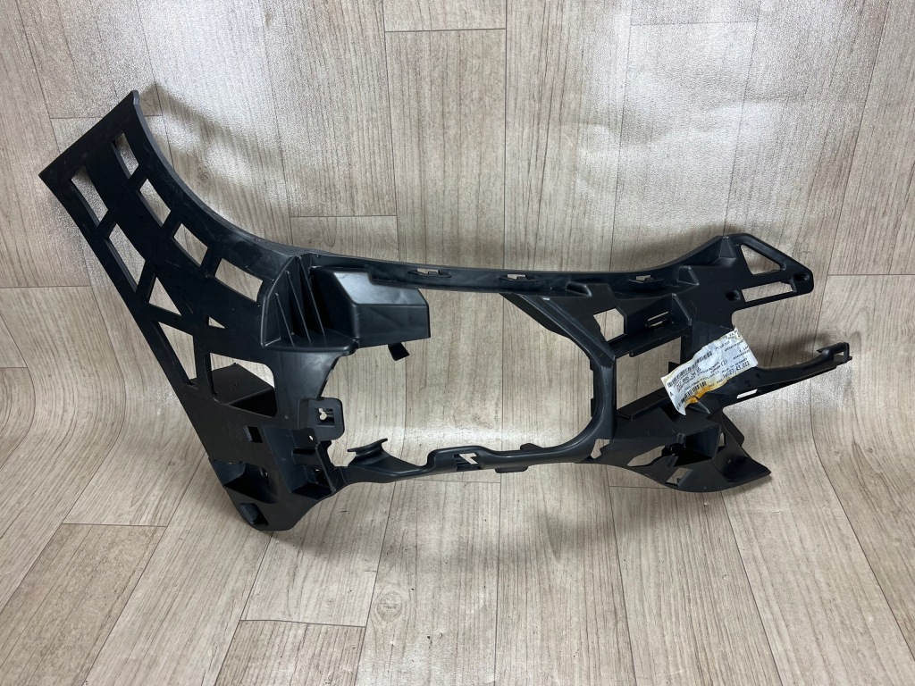 MERCEDES E KLASA W212 LIFT ślizg zderzaka przód przedni prawy A2128853865