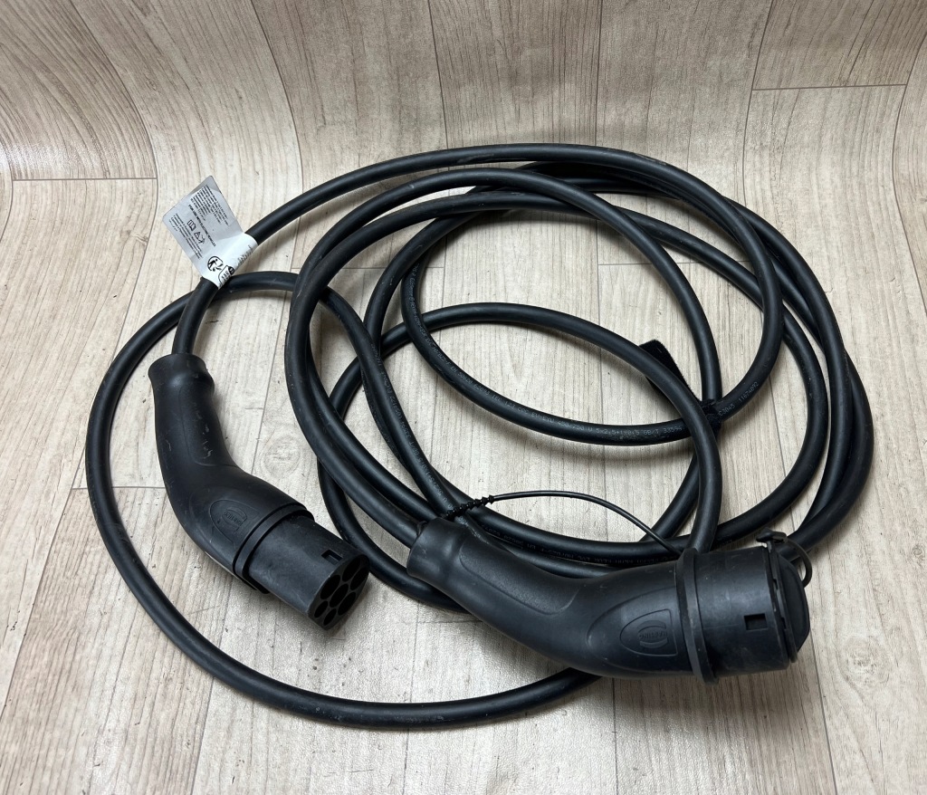 AUDI A6 C8 4N 4N0 kabel ładowania 4N0971675H
