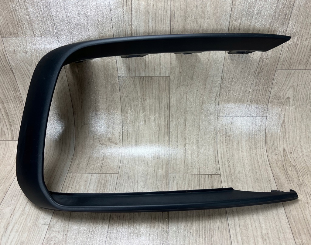 PORSCHE MACAN 95B listwa zderzaka lewa przód przednia 95B807819G