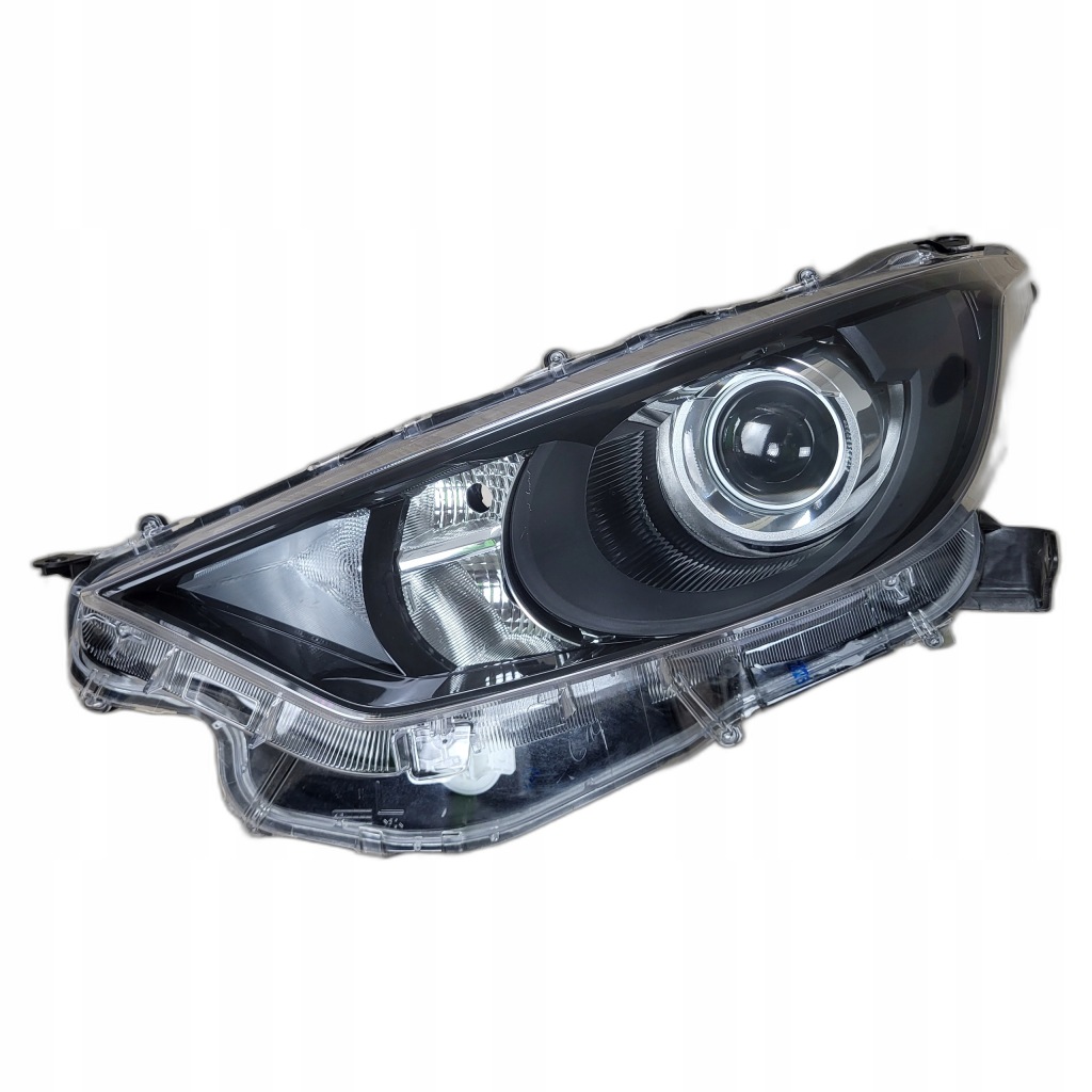 TOYOTA YARIS IV 4 lampa przód przednia lewa