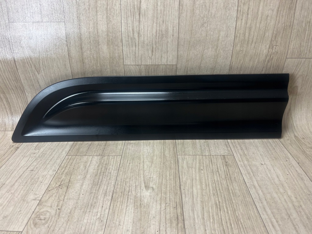 PORSCHE MACAN 95B listwa drzwi tył tylne lewa 95B8398891R