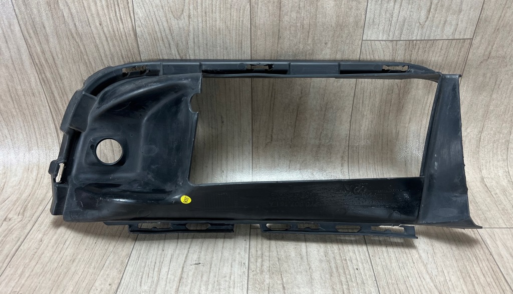 PORSCHE CAYENNE III 3 9Y 9Y0 LIFT kierownica wlotu powietrza 9Y0807161A