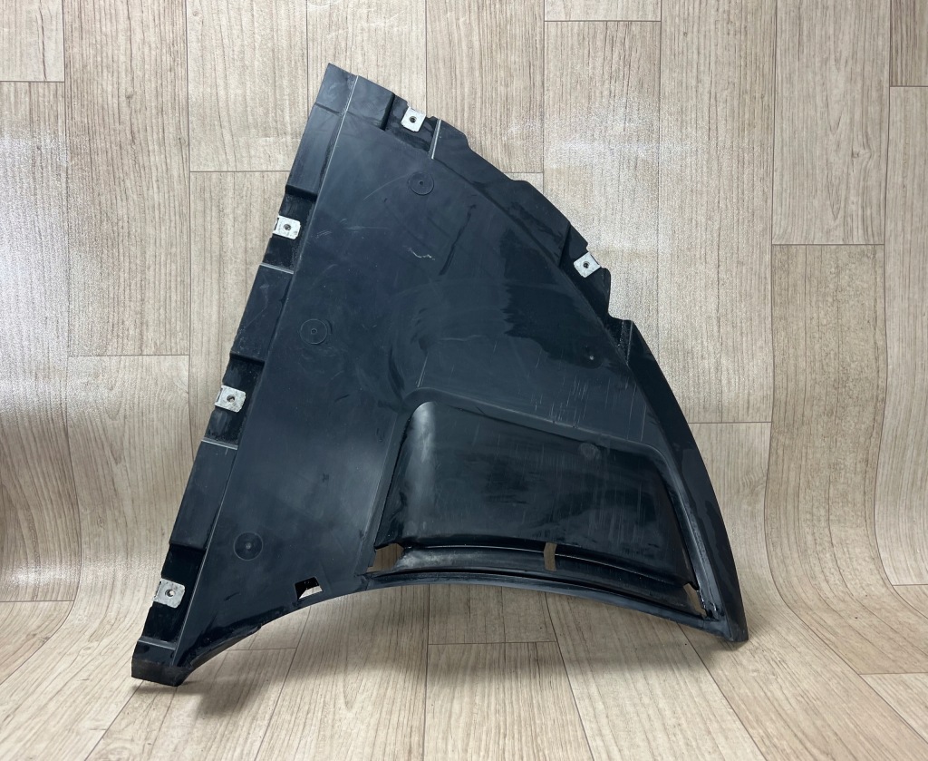 PORSCHE TAYCAN 9J 9J1 nadkole przód przednie lewe 9J1809957C