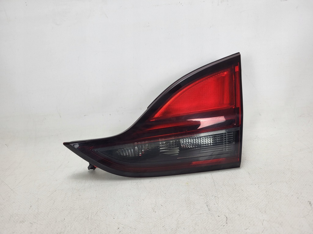 OPEL ZAFIRA C lampa w klapę tył tylna prawa