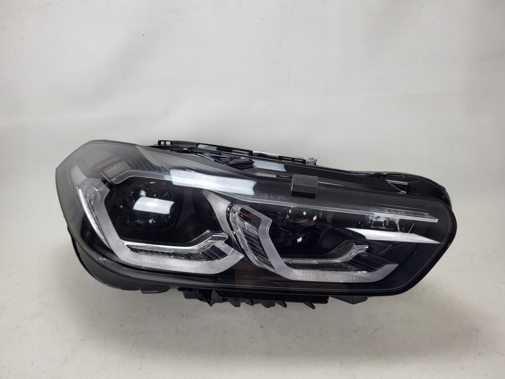 BMW X2 F39 LIFT LCI lampa FULL LED przód przednia prawa ANGLIK